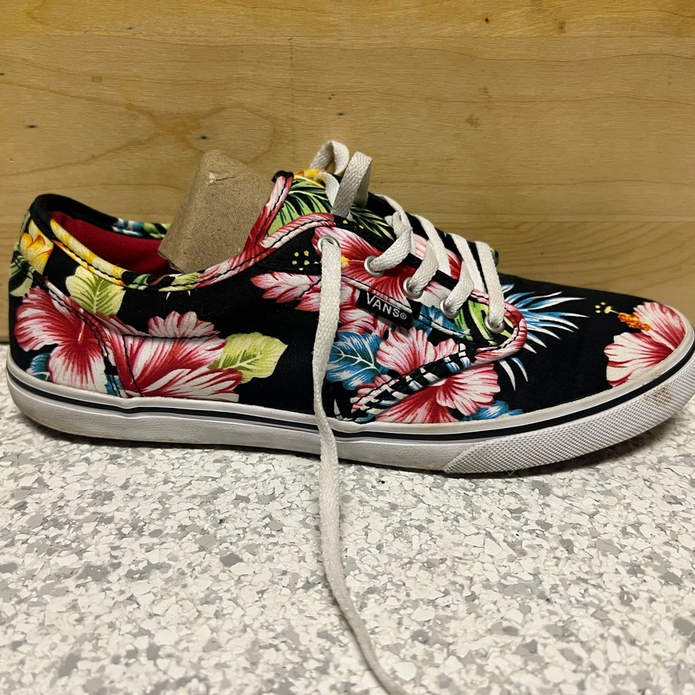 Vans Floral Low-Top Sneakers in Black, Pink, Blue, Yellow